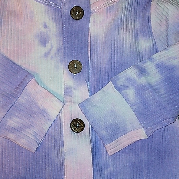 NWT Beautiful Girls Pink/Purple Ribbed Tie-dye Long Sleeve Button Down Romper - Picture 6 of 9